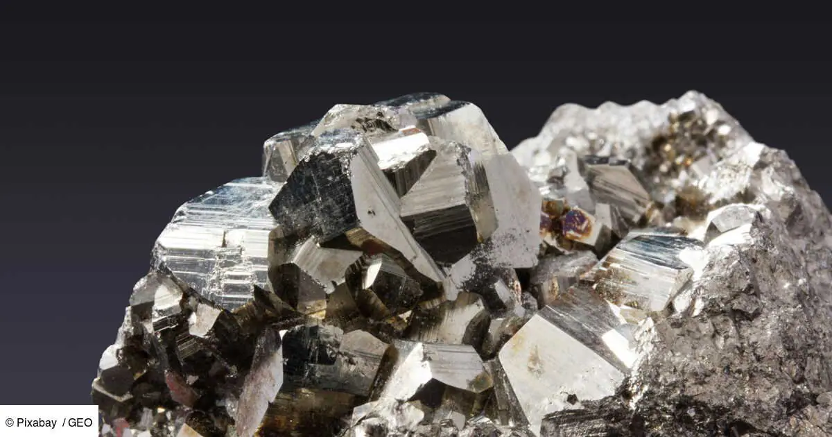 RÚSSIA: DESCOBERTA DE MINERAL COM PROPRIEDADES DE SUPERCONDUTOR NA NATUREZA PODE ABRIR CAMINHO PARA NOVAS TECNOLOGIAS ENERGÉTICAS RÚSSIA: DESCOBERTA DE MINERAL COM PROPRIEDADES DE SUPERCONDUTOR NA NATUREZA PODE ABRIR CAMINHO PARA NOVAS TECNOLOGIAS ENERGÉTICAS