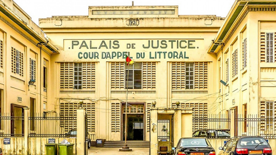 CAMARÕES ACOLHE FÓRUM AFRICANO SOBRE DIREITO DOS RECURSOS NATURAIS CAMARÕES ACOLHE FÓRUM AFRICANO SOBRE DIREITO DOS RECURSOS NATURAIS