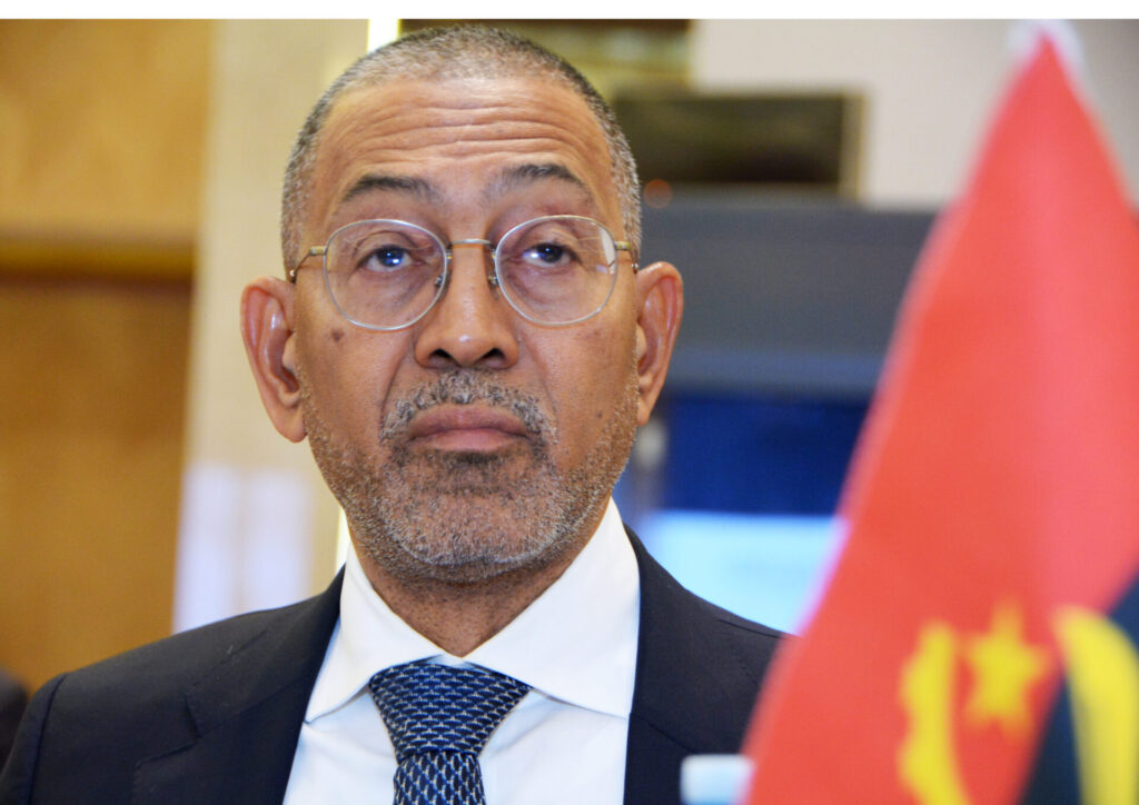 A LIDERANÇA DE ANGOLA NA CRIAÇÃO DO BANCO AFRICANO DE ENERGIA A LIDERANÇA DE ANGOLA NA CRIAÇÃO DO BANCO AFRICANO DE ENERGIA