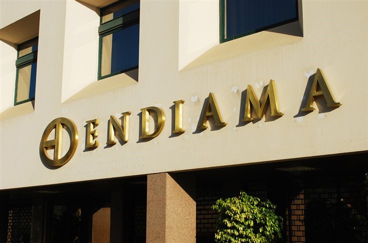 ENDIAMA ENTRE AS EMPRESAS QUE MAIS CONTRIBUÍRAM PARA OS COFRES DO ESTADO ENDIAMA ENTRE AS EMPRESAS QUE MAIS CONTRIBUÍRAM PARA OS COFRES DO ESTADO