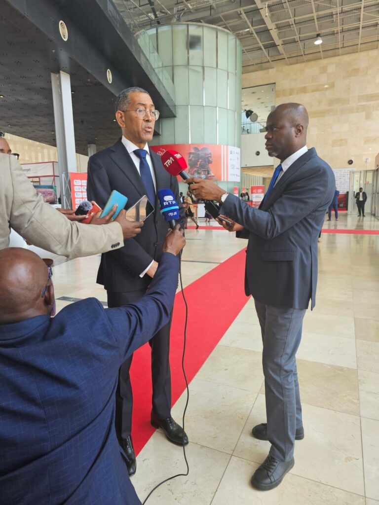 ANGOLA ATINGE PRODUÇÃO HISTÓRICA DE 14 MILHÕES DE QUILATES DE DIAMANTES BRUTOS – MINISTRO DIAMANTINO AZEVEDO ANGOLA ATINGE PRODUÇÃO HISTÓRICA DE 14 MILHÕES DE QUILATES DE DIAMANTES BRUTOS – MINISTRO DIAMANTINO AZEVEDO