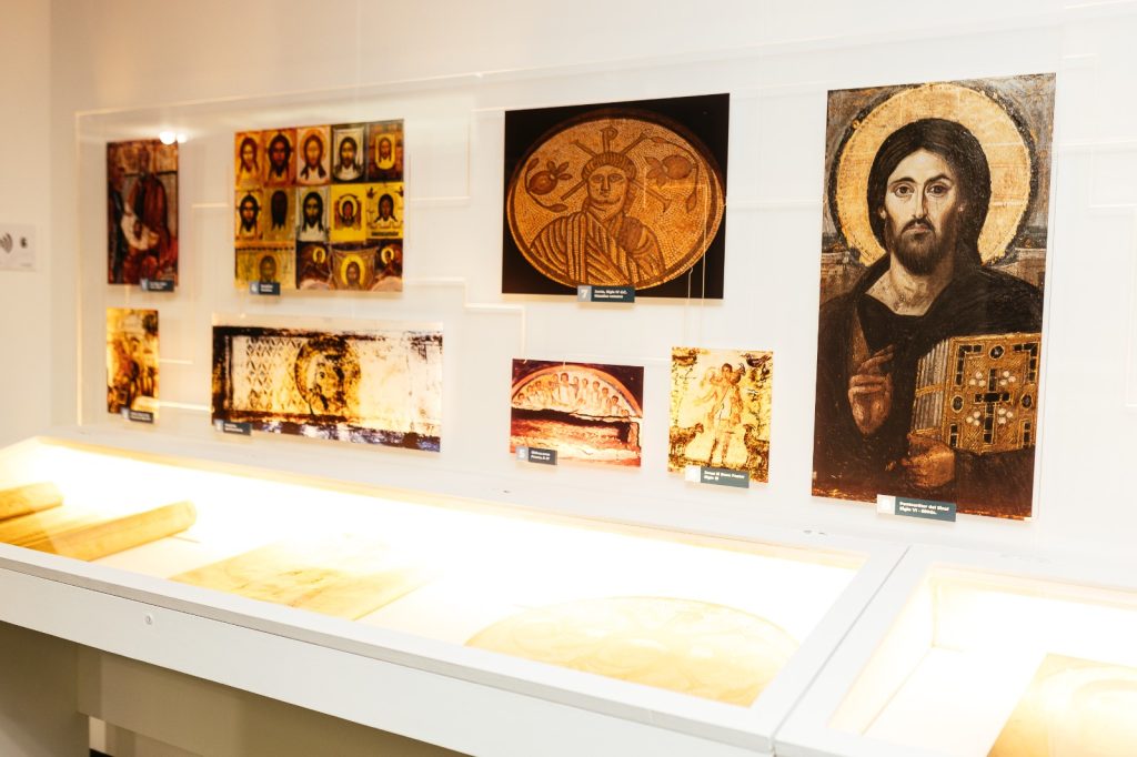 BENGUELA ENTRA NO CIRCUITO CULTURAL INTERNACIONAL COM EXPOSIÇÃO INÉDITA BENGUELA ENTRA NO CIRCUITO CULTURAL INTERNACIONAL COM EXPOSIÇÃO INÉDITA