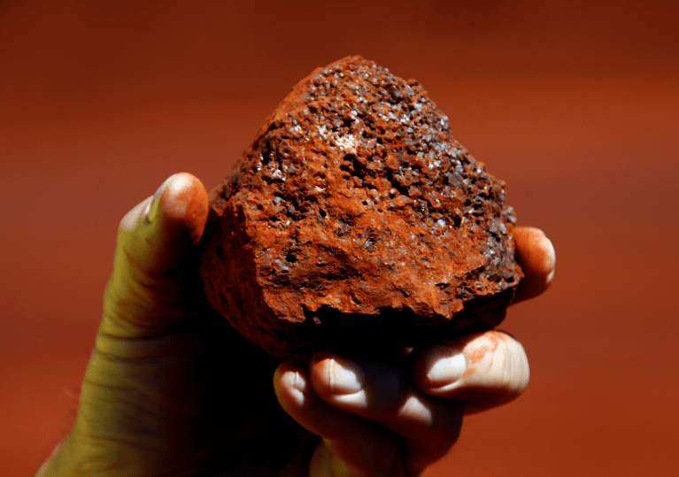 MINÉRIO DE FERRO SOBE COM RETOMADA DA PRODUÇÃO DAS USINAS SIDERÚRGICAS DE HEBEI