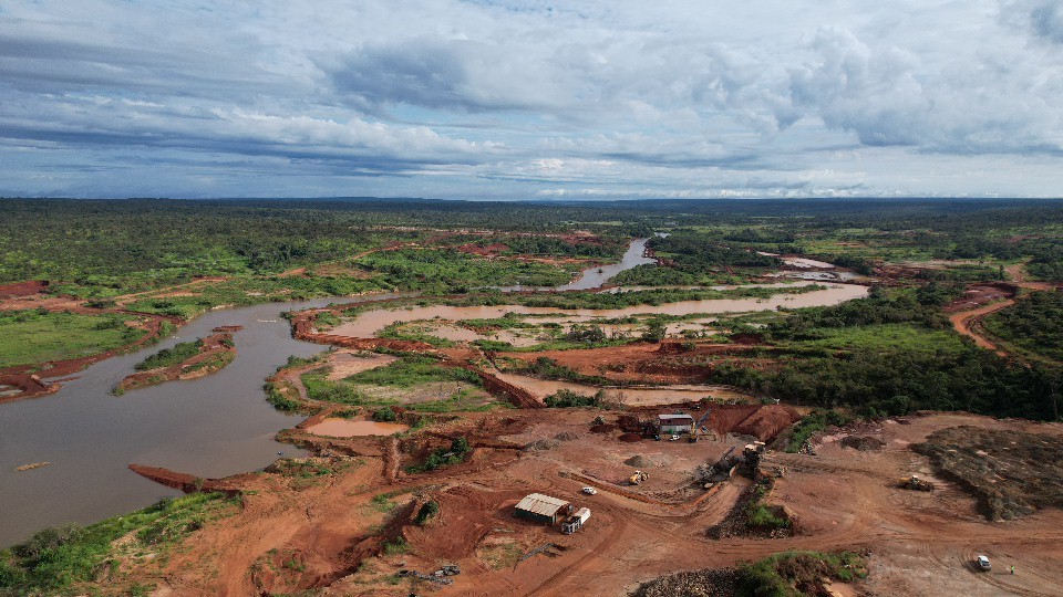 O RENASCIMENTO EM SAURIMO: O VOO DE 1998