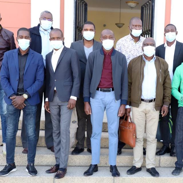 O ECO DA VERDADE: DIAS FRANCISCO E A NARRATIVA DAS ENTRANHAS O ECO DA VERDADE: DIAS FRANCISCO E A NARRATIVA DAS ENTRANHAS