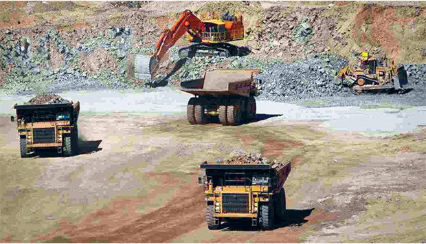 ANGOLA EMITIU MAIS DE 600 LICENÇAS PARA EXPLORAÇÃO MINEIRA ANGOLA EMITIU MAIS DE 600 LICENÇAS PARA EXPLORAÇÃO MINEIRA