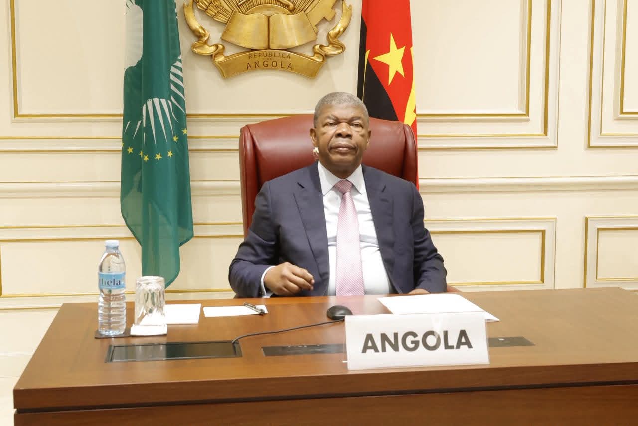 FORMATO VIRTUAL: PRESIDENTE JOÃO LOURENÇO DEBATE SITUAÇÃO DO ÉBOLA COM OUTROS LÍDERES AFRICANOS FORMATO VIRTUAL: PRESIDENTE JOÃO LOURENÇO DEBATE SITUAÇÃO DO ÉBOLA COM OUTROS LÍDERES AFRICANOS