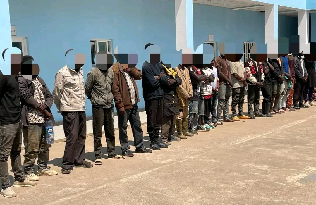 BIÉ: DETIDOS 20 CIDADÃOS POR EXPLORAÇÃO ILEGAL DE OURO NO ANDULO BIÉ: DETIDOS 20 CIDADÃOS POR EXPLORAÇÃO ILEGAL DE OURO NO ANDULO