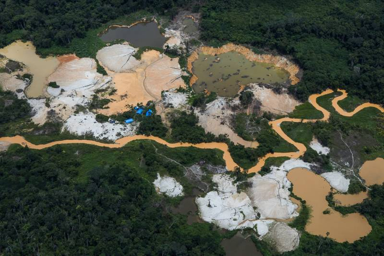 BRASIL: MPF COBRA R$ 1,7 BILIÃO E PROVIDÊNCIAS DE MINERADORA POR GARIMPO DE MINÉRIOS NA TERRA INDÍGENA YANOMAMI